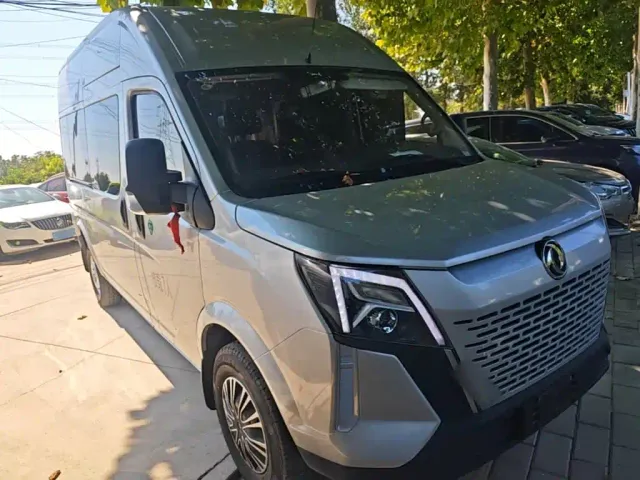 Dongfeng Yufeng — Фото автомобиля 3