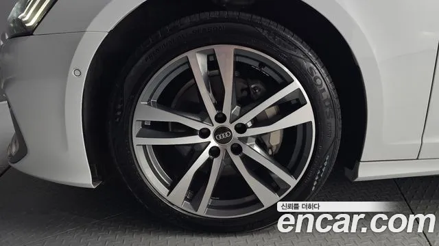 Audi A6 45 TFSI quattro Premium — Фото автомобиля 5