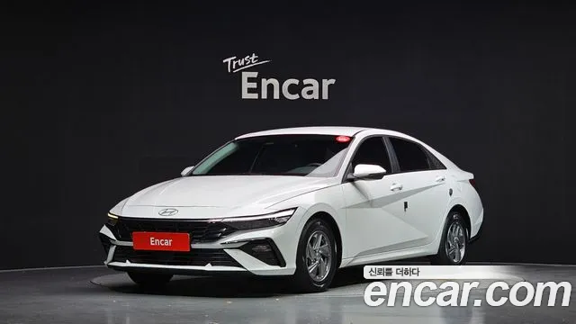 Фотография автомобиля — Hyundai Avante CN7