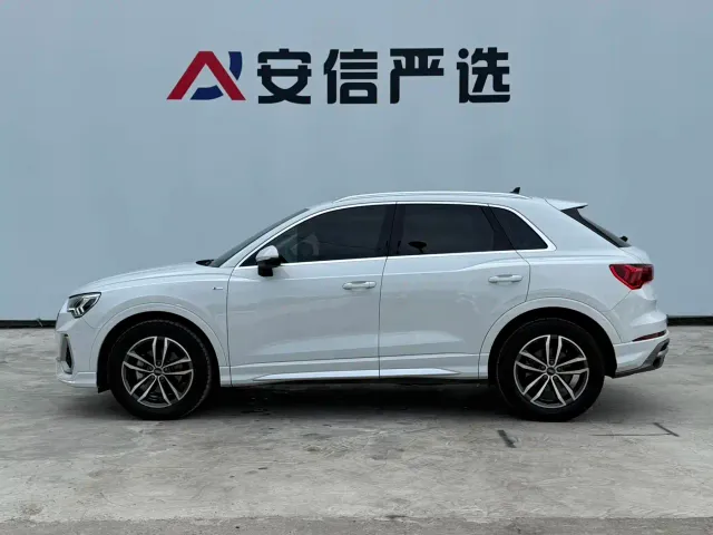 Audi Q3 — Фото автомобиля 9