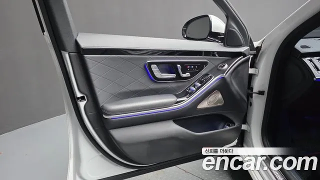 Mercedes-Benz S-Class W223 — Фото автомобиля 13