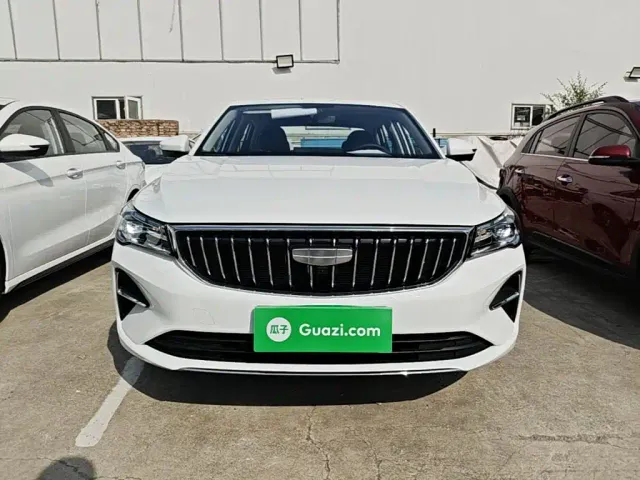 Geely Emgrand — Фото автомобиля 2