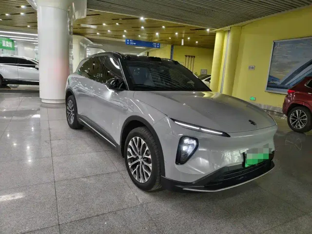 Nio ES6 — Фото автомобиля 28