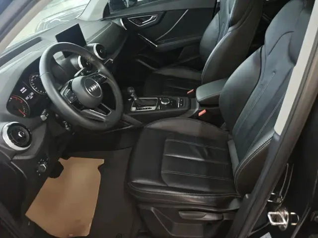 Audi Q2L — Фото автомобиля 14