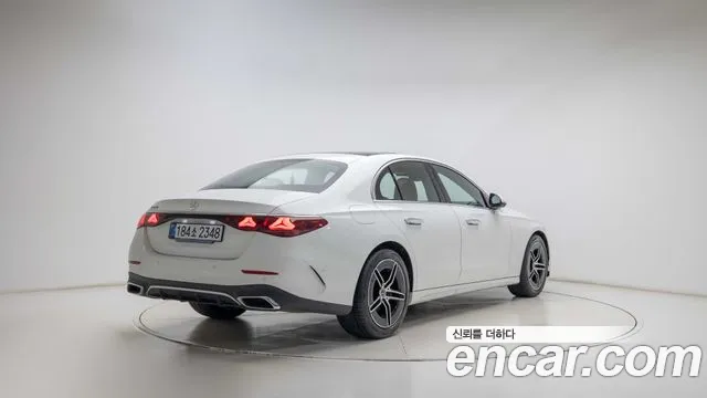 Mercedes-Benz E-Class W214 — Фото автомобиля 2