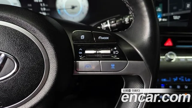 Hyundai AVANTE Avante (CN7) — Фото автомобиля 16