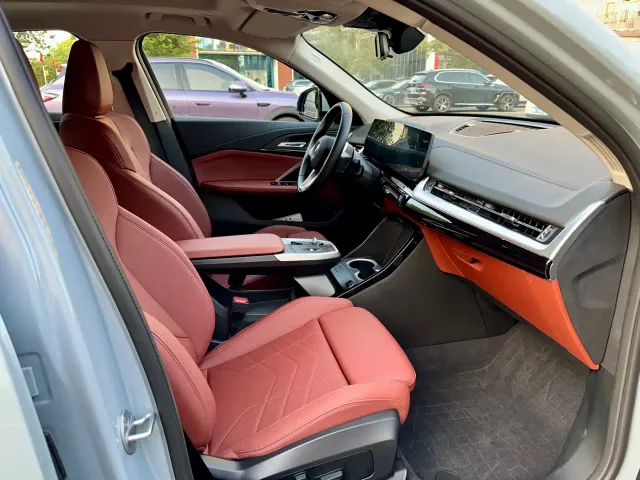 BMW X2 — Фото автомобиля 12