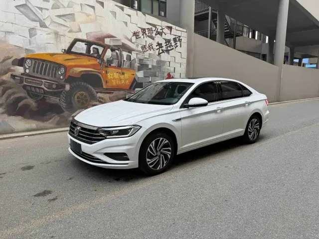 Фотография автомобиля — Volkswagen Sagitar