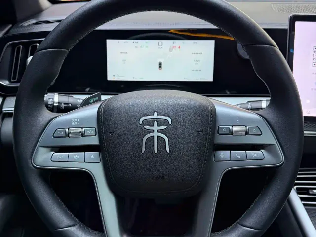 BYD Song Pro — Фото автомобиля 12