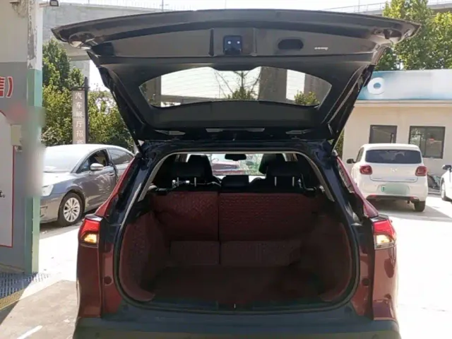 Toyota Corolla Cross — Фото автомобиля 18