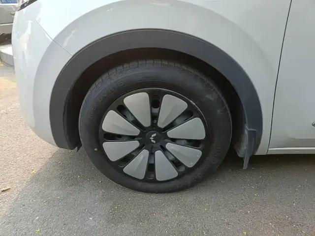 Wuling Bingo — Фото автомобиля 22