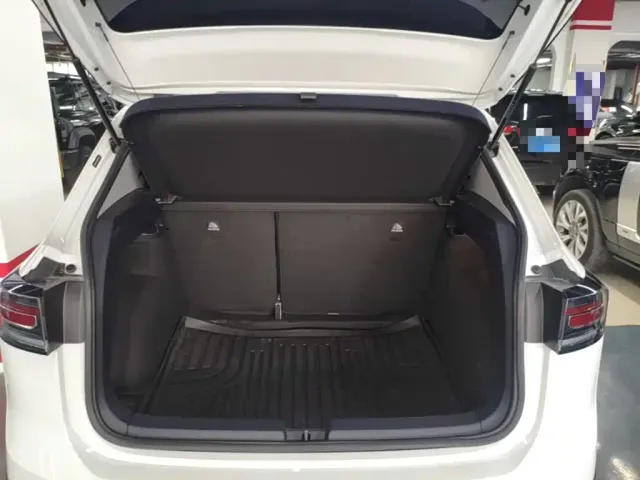 Volkswagen Tharu — Фото автомобиля 18