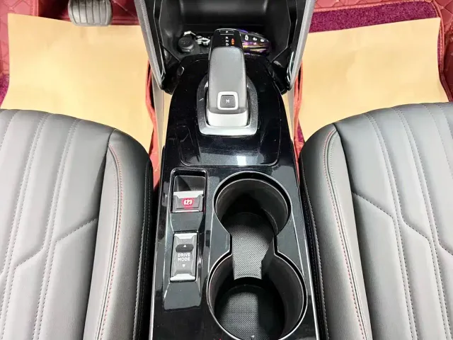 Peugeot 2008 — Фото автомобиля 11