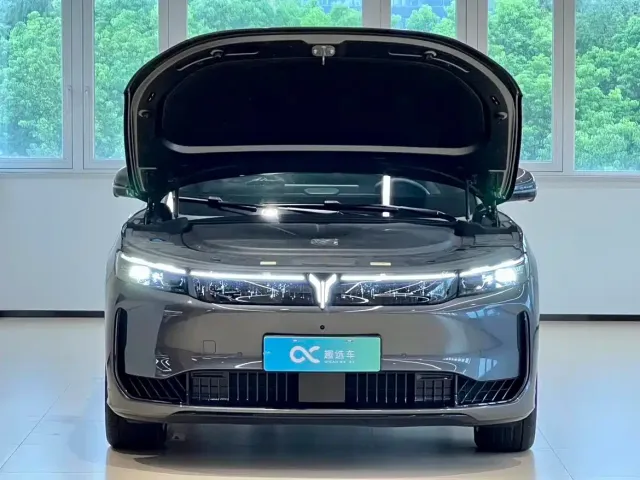 Voyah Auto VOYAH FREE 2025 FREE+ 4WD Qiankun Edition — Фото автомобиля 15