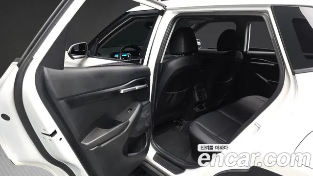 Kia Seltos Новый Seltos Бензин 2.0 2WD — Фото автомобиля 26