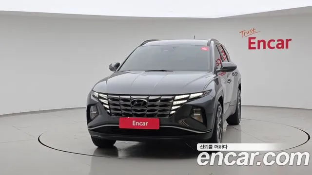 Hyundai Tucson Tucson (NX4) Дизель 2.0 2WD — Фото автомобиля 3