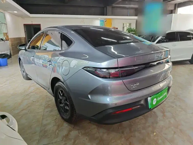 BYD Seal 05 DM-i — Фото автомобиля 4