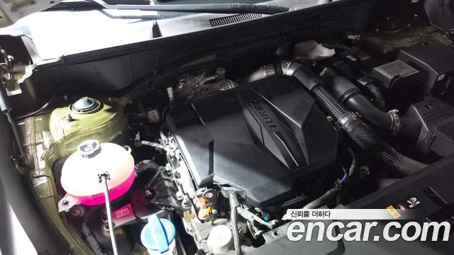 Hyundai Santa Fe MX5 — Фото автомобиля 9