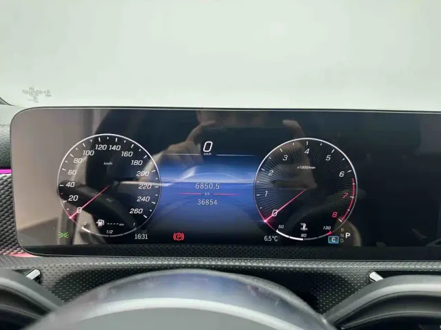 Mercedes-Benz A-Class — Фото автомобиля 17