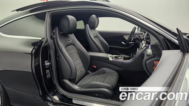 Mercedes-Benz C-Class W205 — Фото автомобиля 16