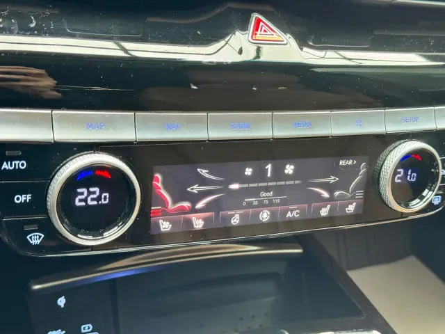 Genesis G80 — Фото автомобиля 9