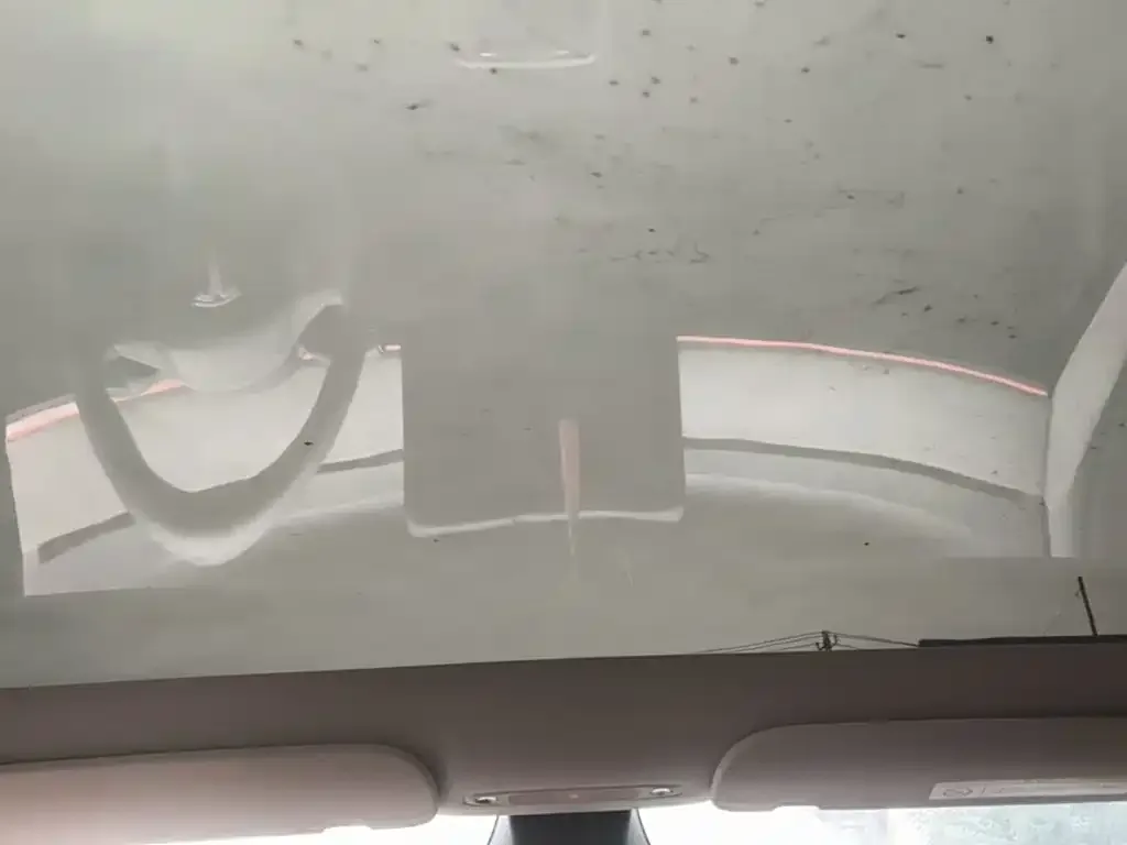 Tesla Model Y 2024 Rear-Wheel Drive Version — Фото автомобиля 17