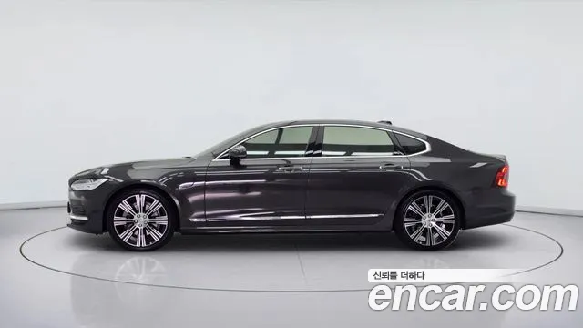 Volvo S90 — Фото автомобиля 3