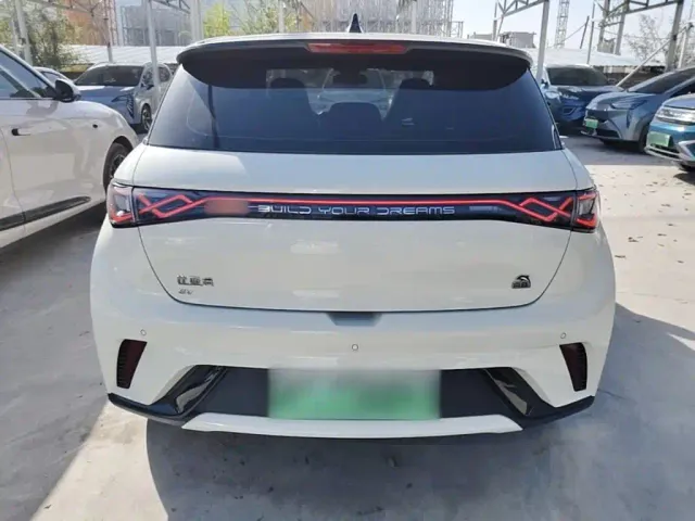 BYD Dolphin — Фото автомобиля 5
