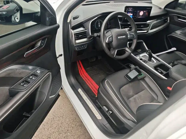 Haval H6 — Фото автомобиля 15