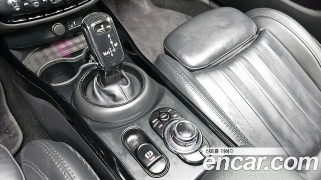 Mini Clubman — Фото автомобиля 9