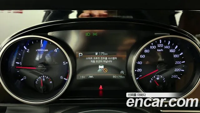 Kia Canival Carnival 4 поколение Дизель 9 мест Prestige — Фото автомобиля 8