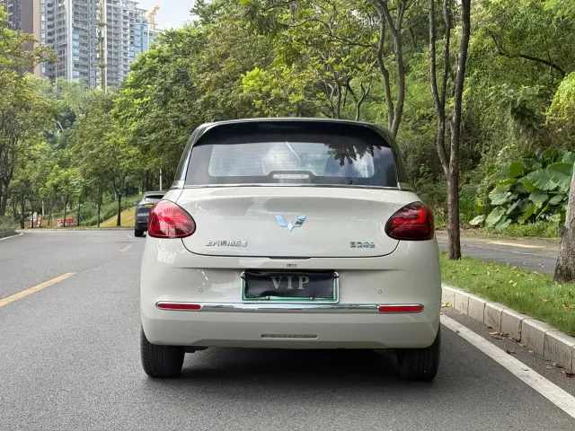 Wuling Bingo — Фото автомобиля 11