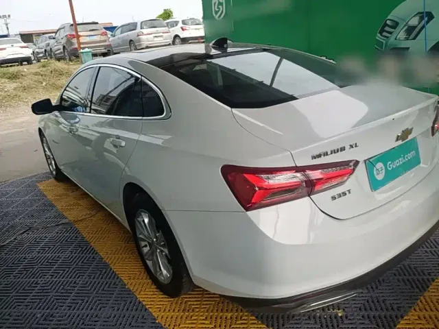 Chevrolet Malibu XL — Фото автомобиля 4