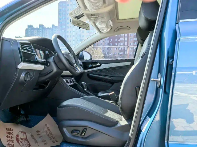 Jetta VS7 — Фото автомобиля 4