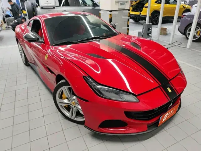 Ferrari Portofino — Фото автомобиля 2