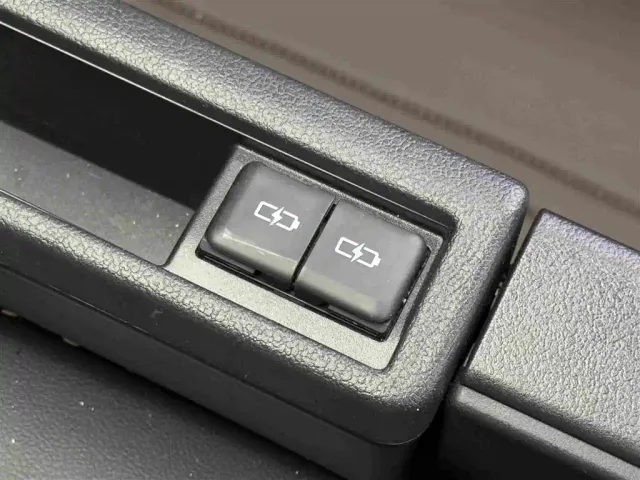 Toyota Granvia — Фото автомобиля 12
