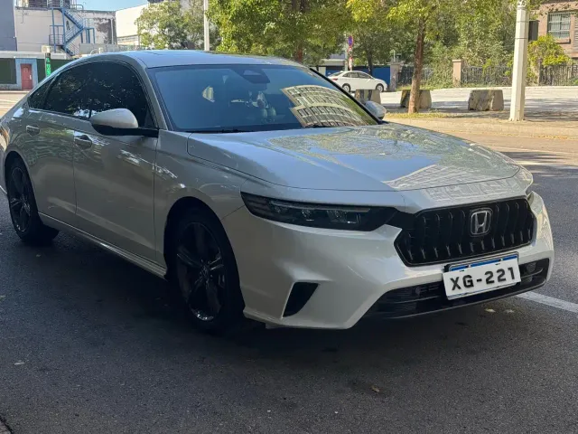 Honda Inspire — Фото автомобиля 3