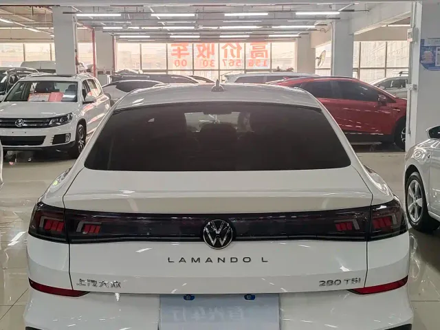 Volkswagen Lamando — Фото автомобиля 11