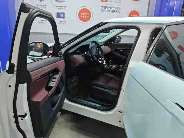 Land Rover Range Rover Evoque — Фото автомобиля 2