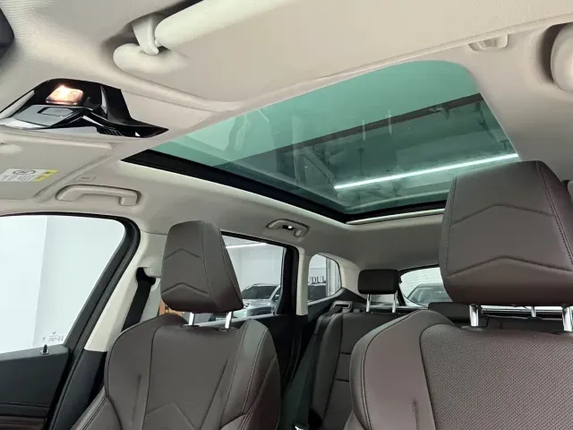 BMW X1 — Фото автомобиля 14