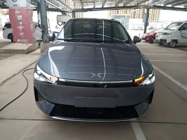 Xpeng P5 — Фото автомобиля 2