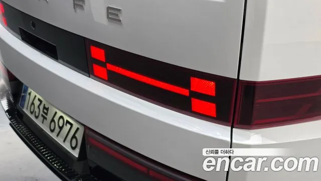 Hyundai Santa Fe MX5 — Фото автомобиля 8
