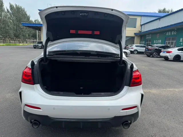 BMW 1 Series — Фото автомобиля 18
