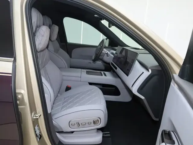 Li Auto Li Xiang L9 2026 Base Model — Фото автомобиля 16