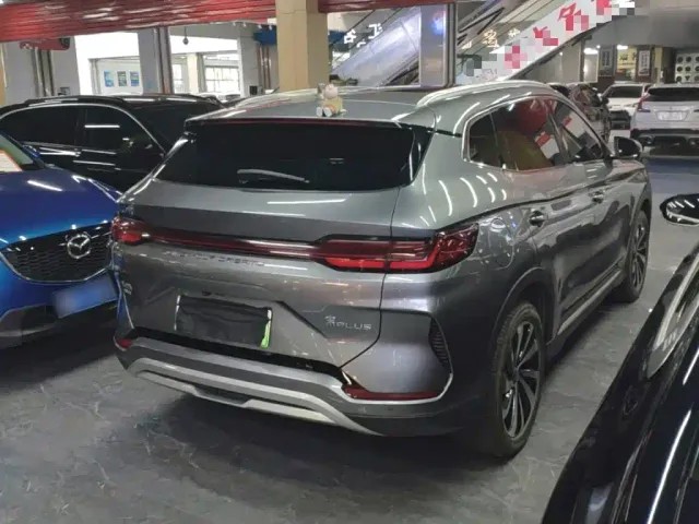 BYD Song PLUS — Фото автомобиля 6
