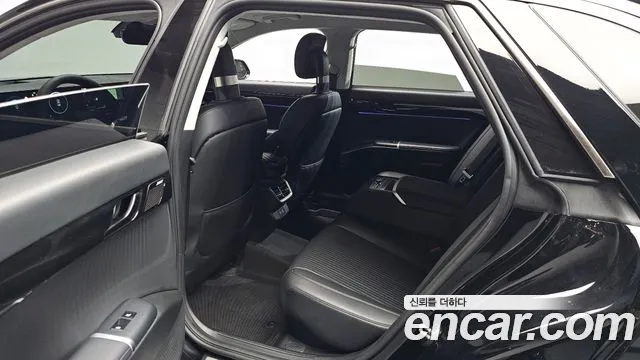 Hyundai Grandeur GN7 — Фото автомобиля 18