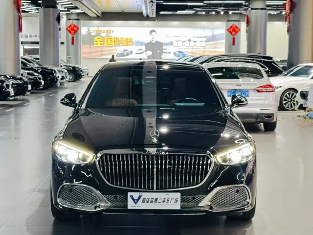 Mercedes-Benz S-Class — Фото автомобиля 2