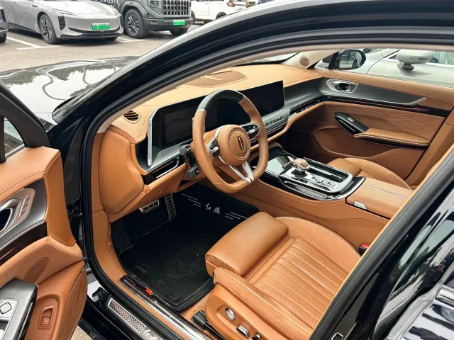 Hongqi H9 — Фото автомобиля 6
