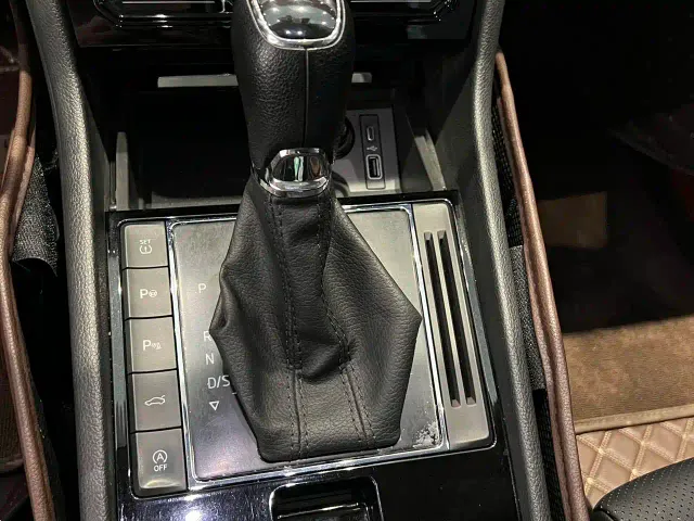Skoda Superb — Фото автомобиля 15
