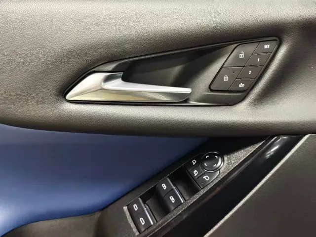 Chevrolet Equinox Plus — Фото автомобиля 10